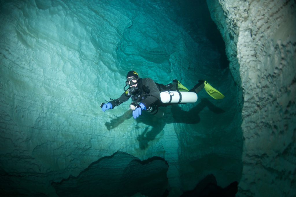 Plongée grotte sidemount